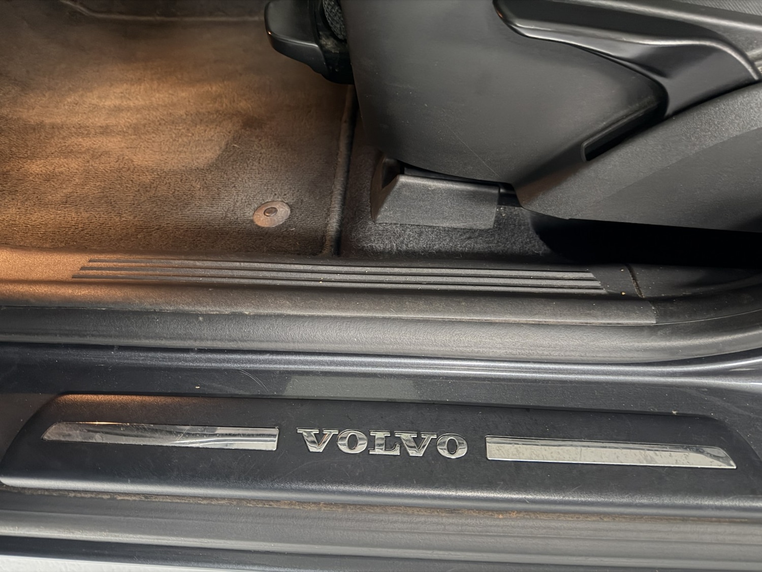 Used Volvo S40 2011 for sale - 76497575: Photo 23