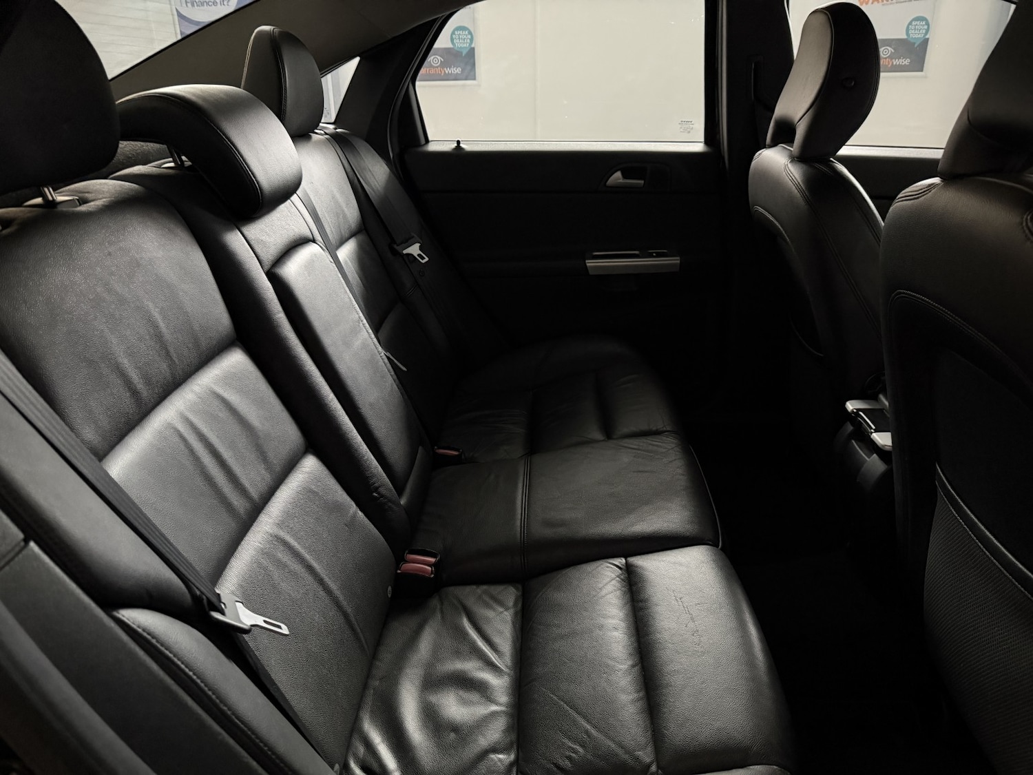 Used Volvo S40 2011 for sale - 76497575: Photo 24