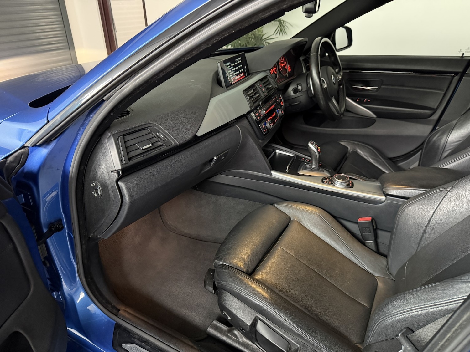 Used BMW 4 Series 2016 for sale - 77632510: Photo 37