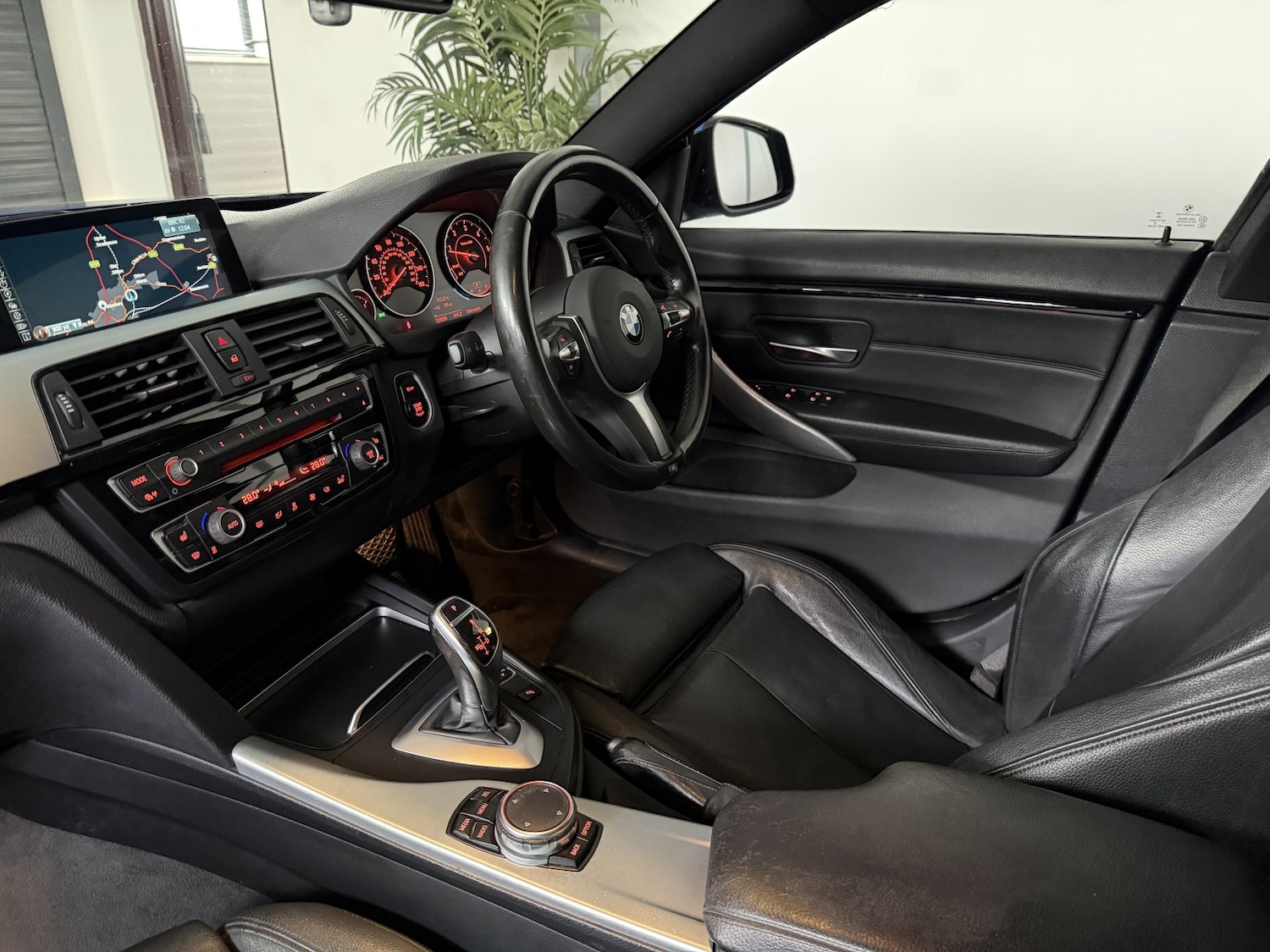 Used BMW 4 Series 2016 for sale - 77632510: Photo 39