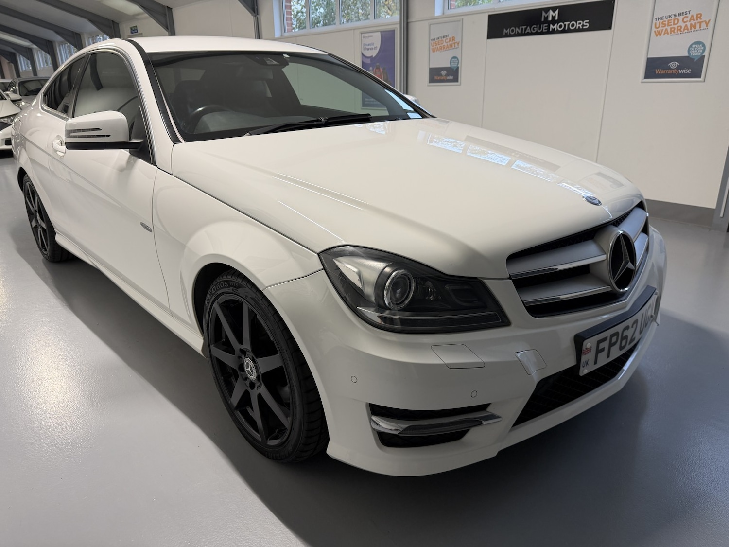 Used Mercedes-Benz C Class 2012 for sale - 76547797: Photo 7