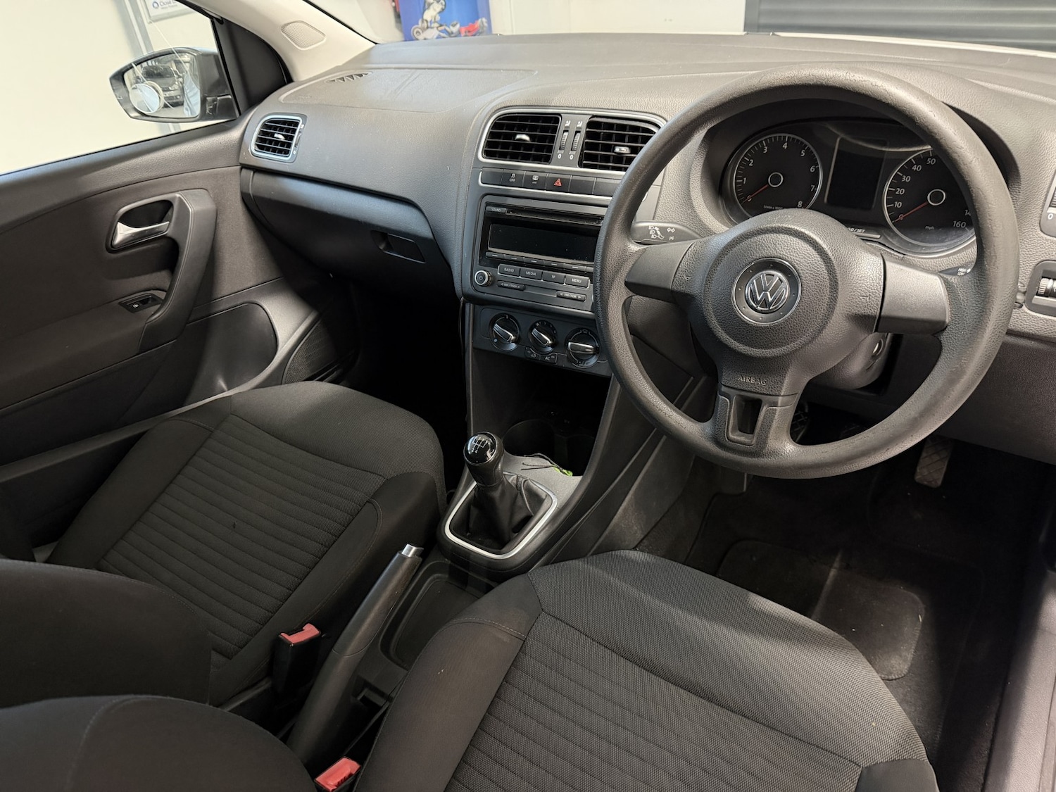 Used Volkswagen Polo 2012 for sale - 76924410: Photo 8