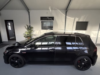 Used Volkswagen Golf 2018 for sale - 78473407: Photo