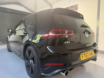 Used Volkswagen Golf 2018 for sale - 78473407: Photo