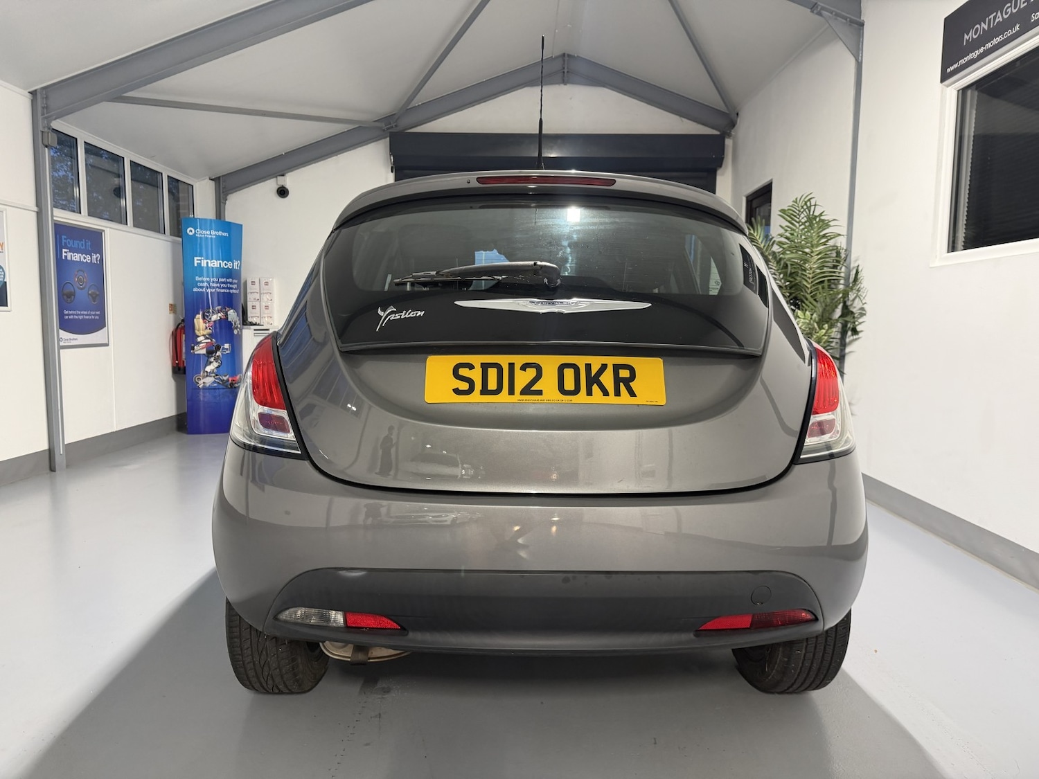 Used Chrysler Ypsilon 2012 for sale - 76706162: Photo 5