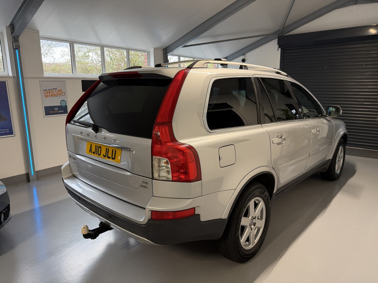 Used Volvo XC90 2010 for sale - 76891781: Photo 6