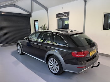 Used Audi A4 Allroad 2013 for sale - 79365447: Photo