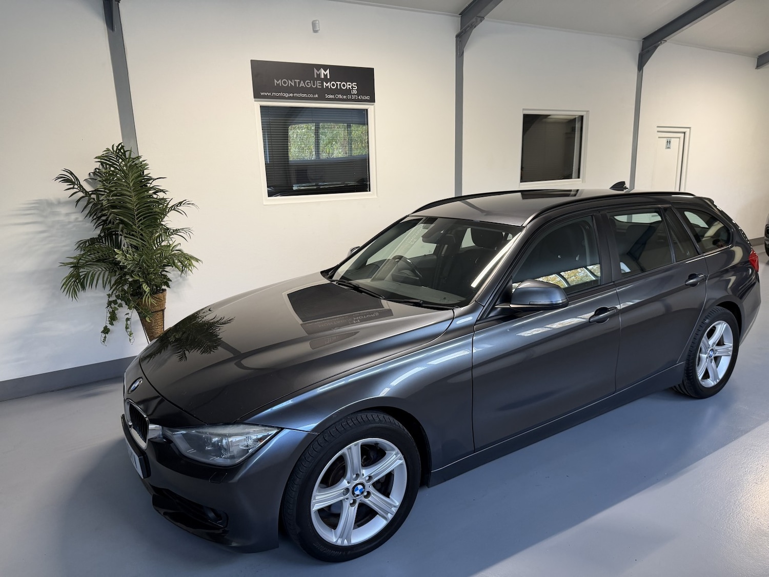 Used BMW 3 Series 2013 for sale - 76455463: Photo 1
