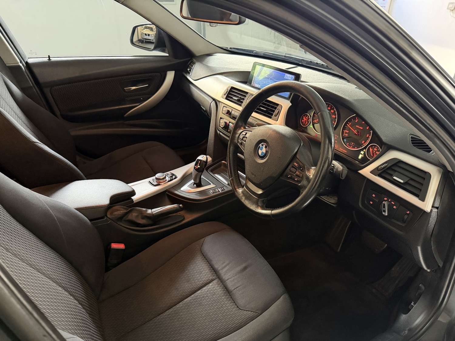 Used BMW 3 Series 2013 for sale - 76455463: Photo 16