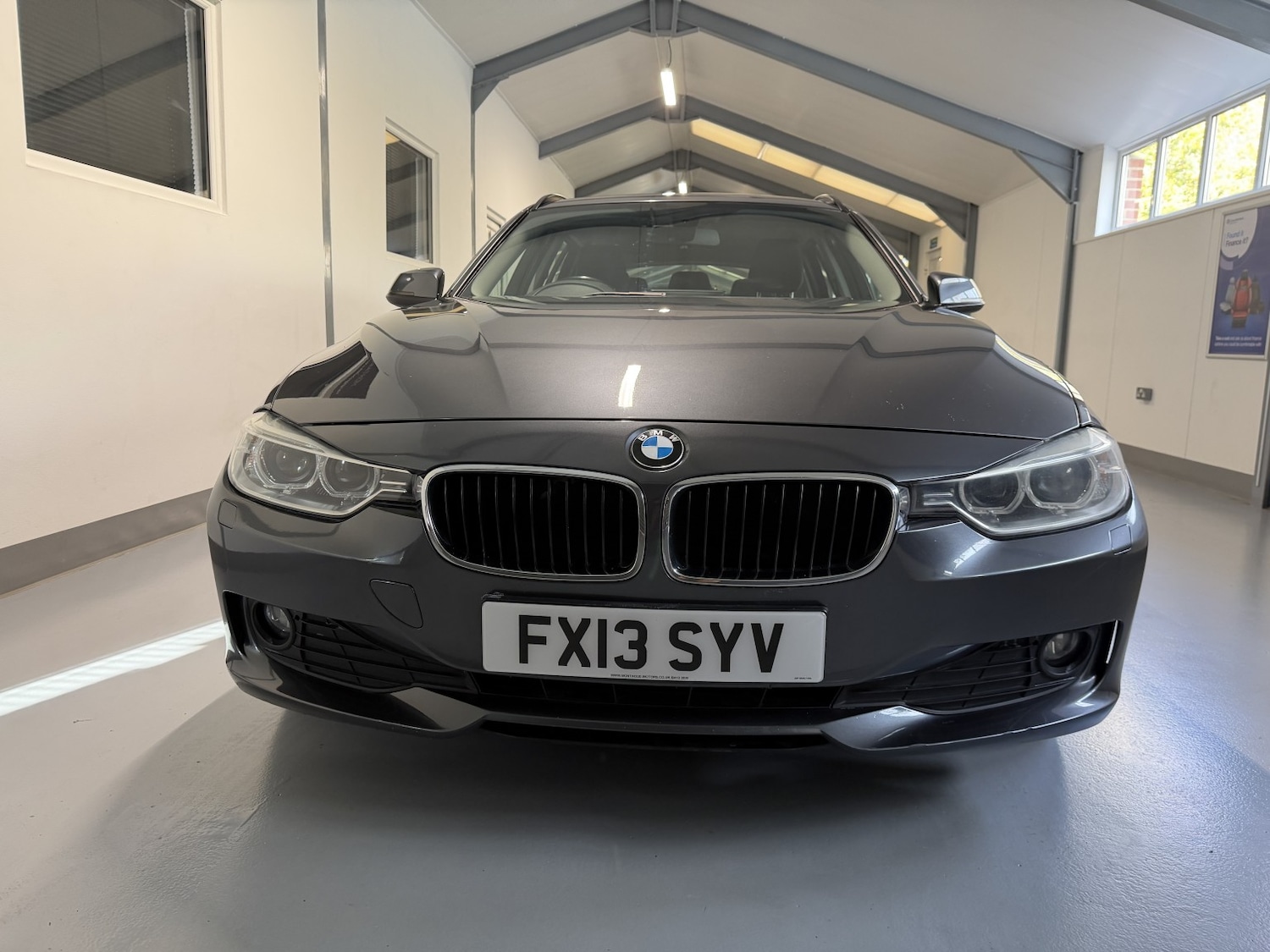 Used BMW 3 Series 2013 for sale - 76455463: Photo 8