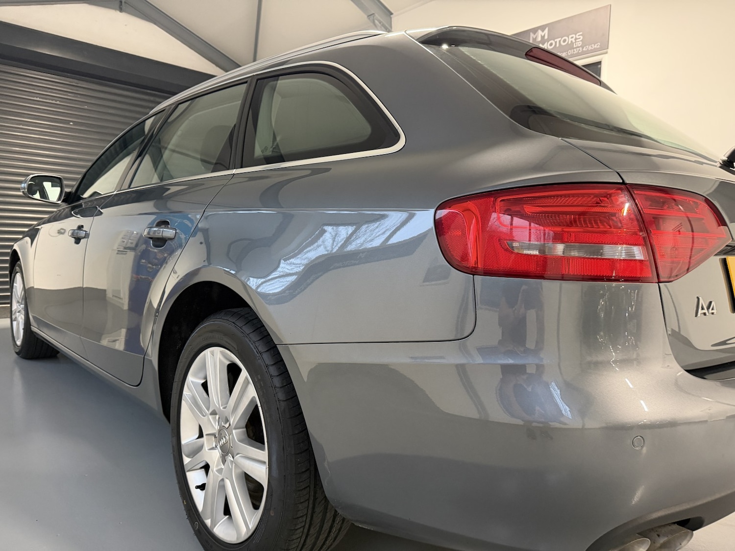 Used Audi A4 Avant 2012 for sale - 76673274: Photo 10