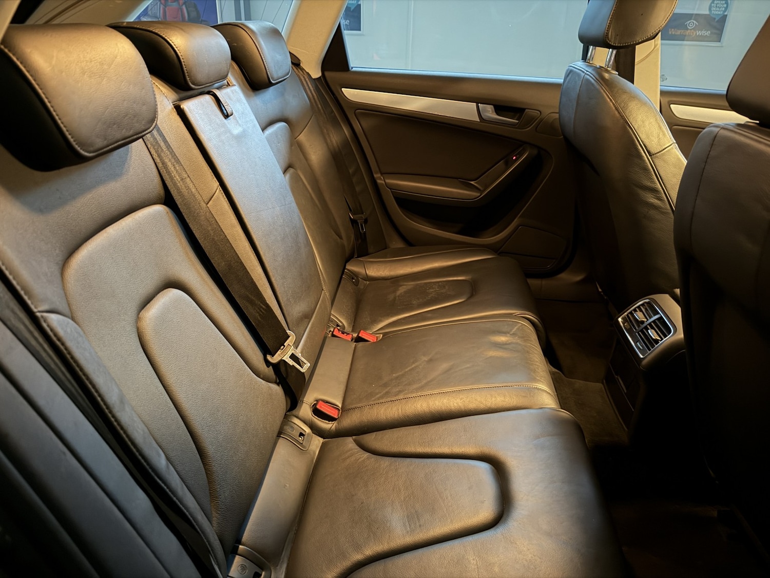 Used Audi A4 Avant 2012 for sale - 76673274: Photo 25