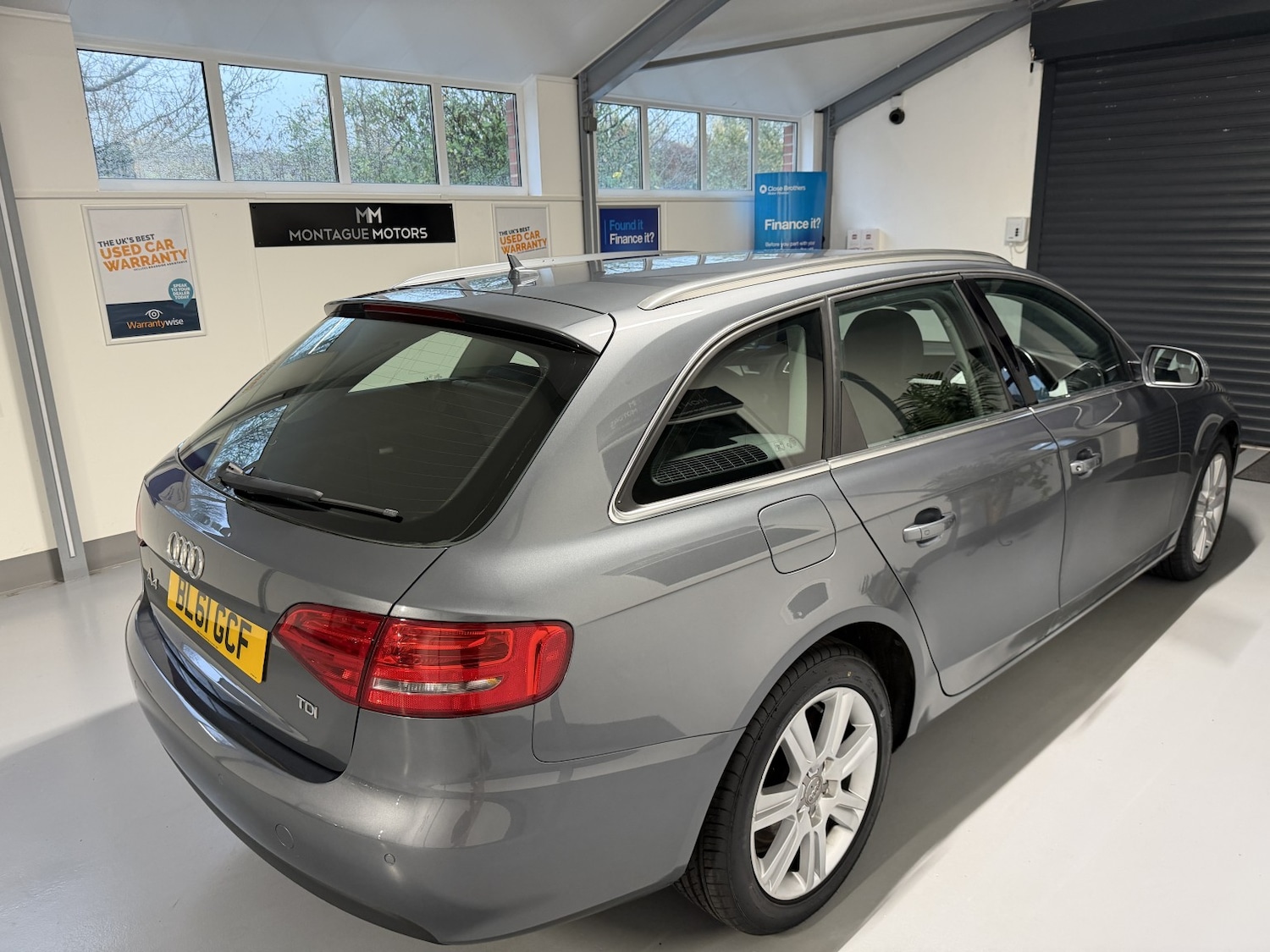 Used Audi A4 Avant 2012 for sale - 76673274: Photo 6