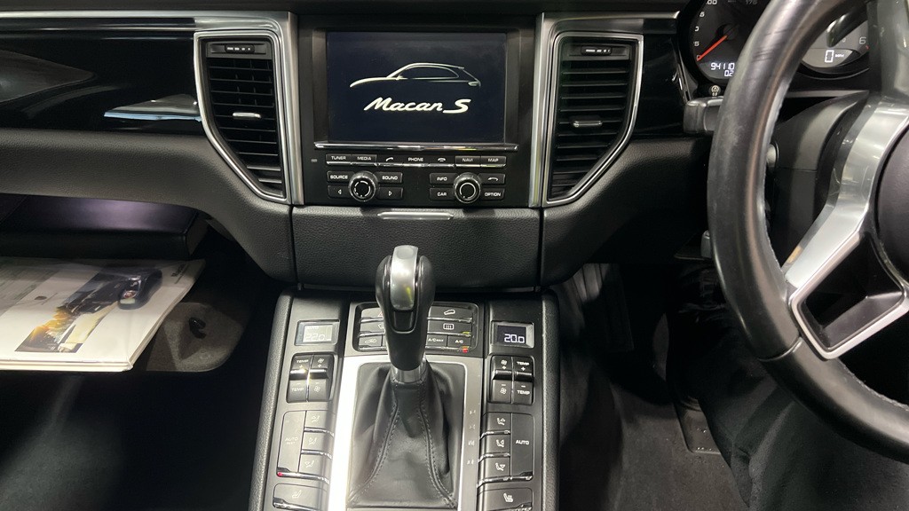 Used Porsche Macan 2015 for sale - 76591445: Photo 11