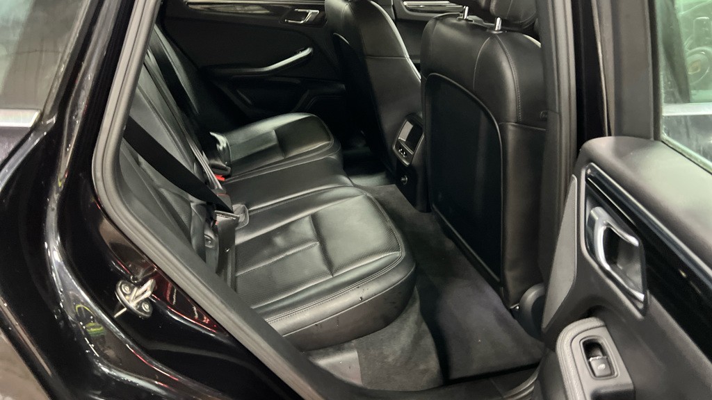 Used Porsche Macan 2015 for sale - 76591445: Photo 8