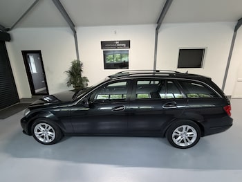 Used Mercedes-Benz C Class 2012 for sale - 79037188: Photo