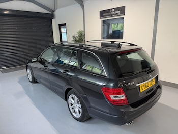 Used Mercedes-Benz C Class 2012 for sale - 79037188: Photo