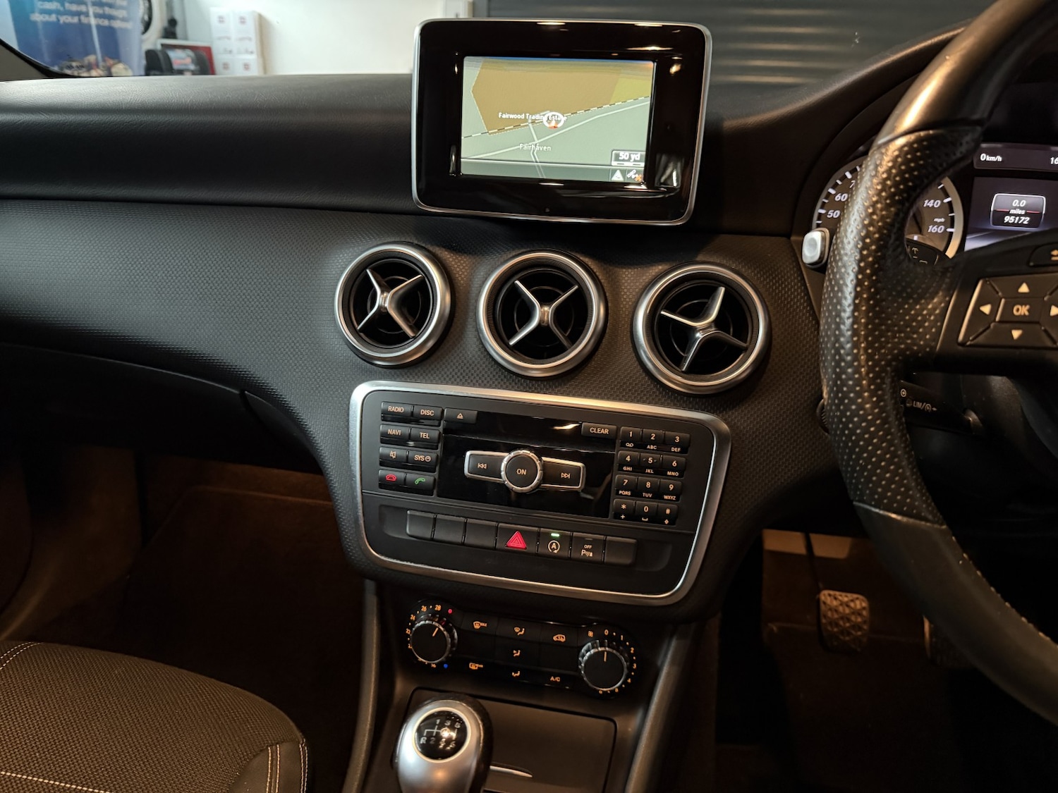 Used Mercedes-Benz A-Class 2015 for sale - 77522110: Photo 19