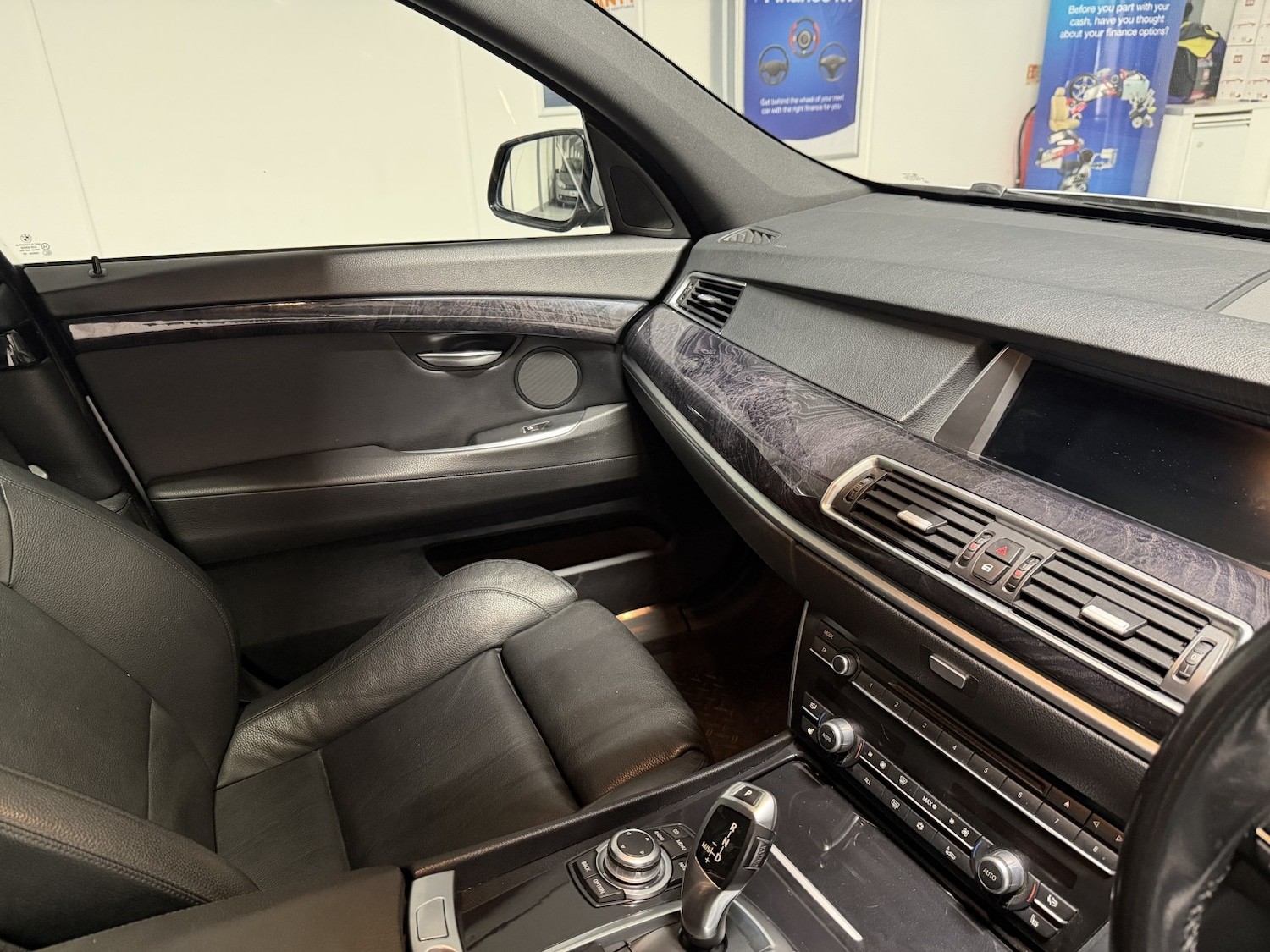 Used BMW 5 Series 2010 for sale - 76891783: Photo 13