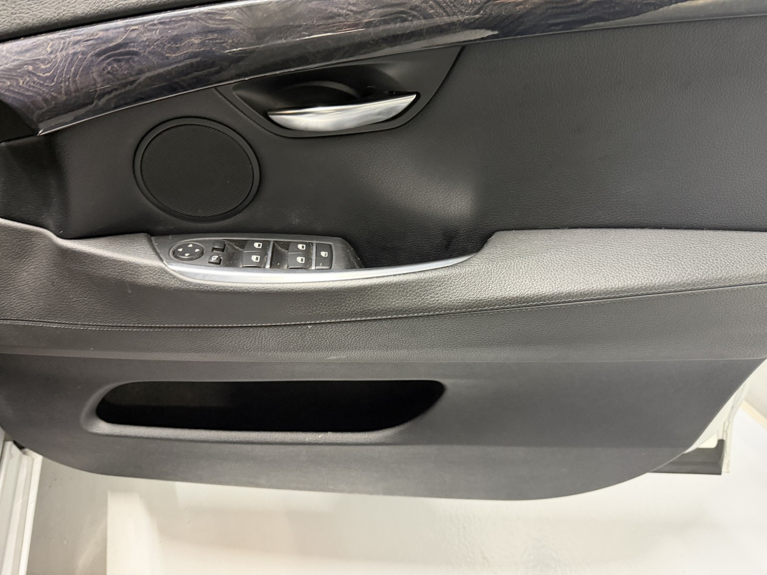 Used BMW 5 Series 2010 for sale - 76891783: Photo 16