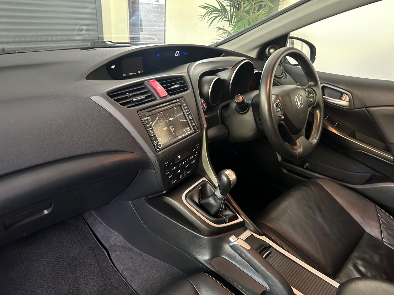 Used Honda Civic 2011 for sale - 76449358: Photo 25