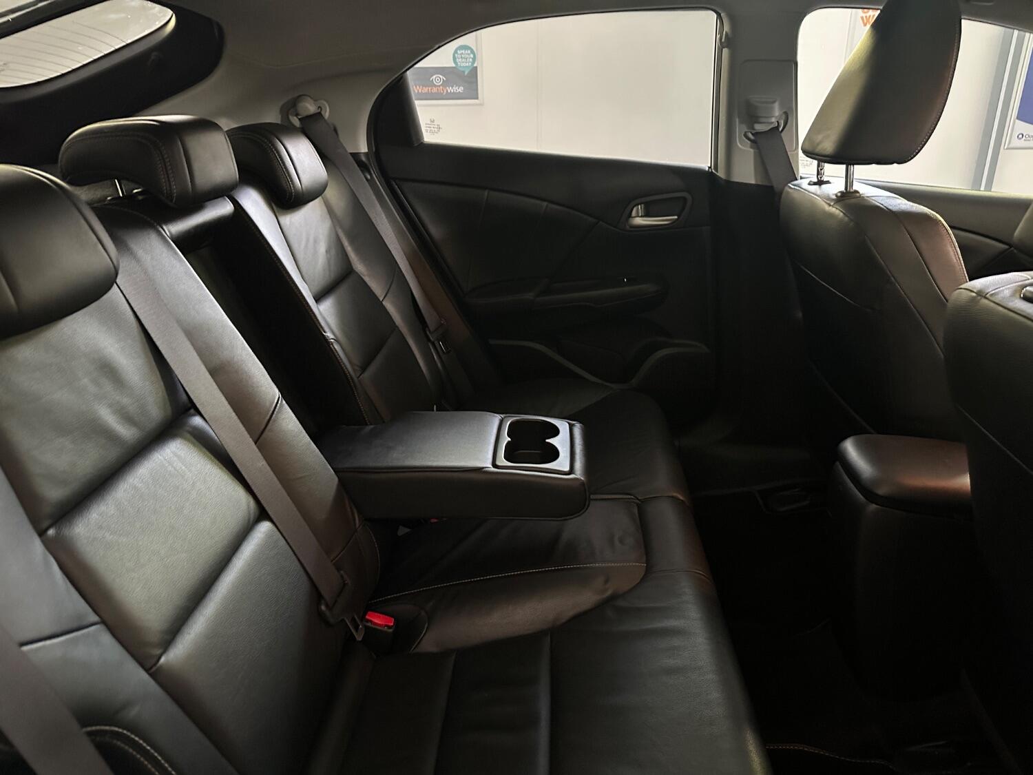 Used Honda Civic 2011 for sale - 76449358: Photo 30