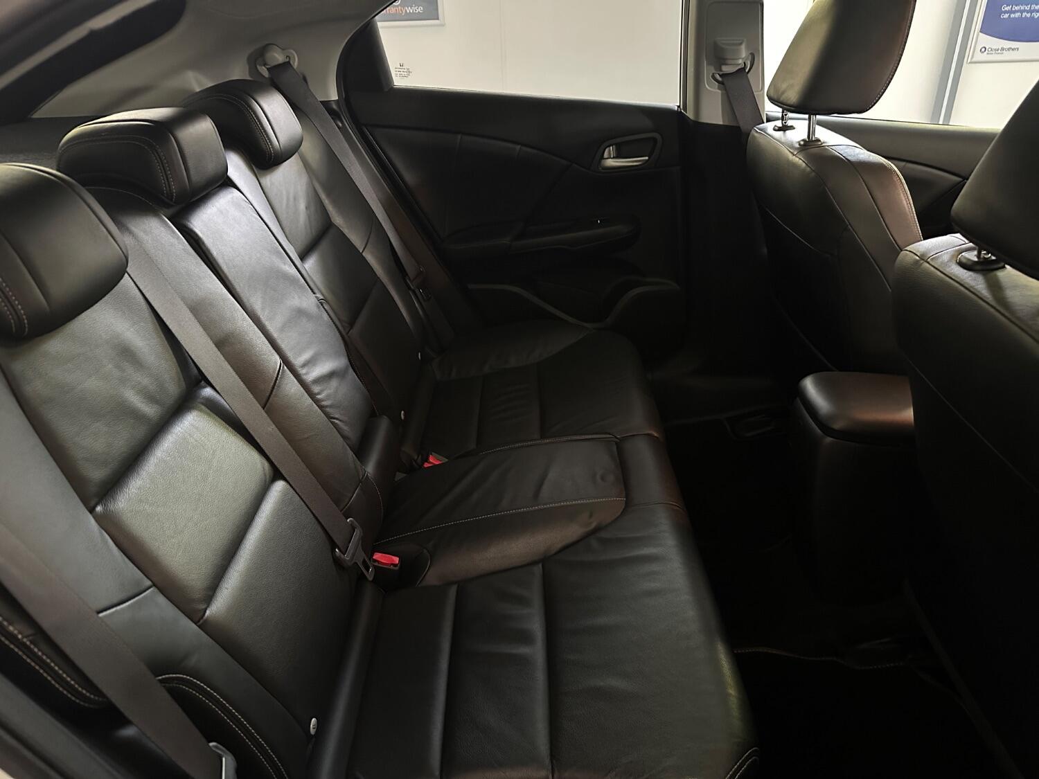 Used Honda Civic 2011 for sale - 76449358: Photo 31