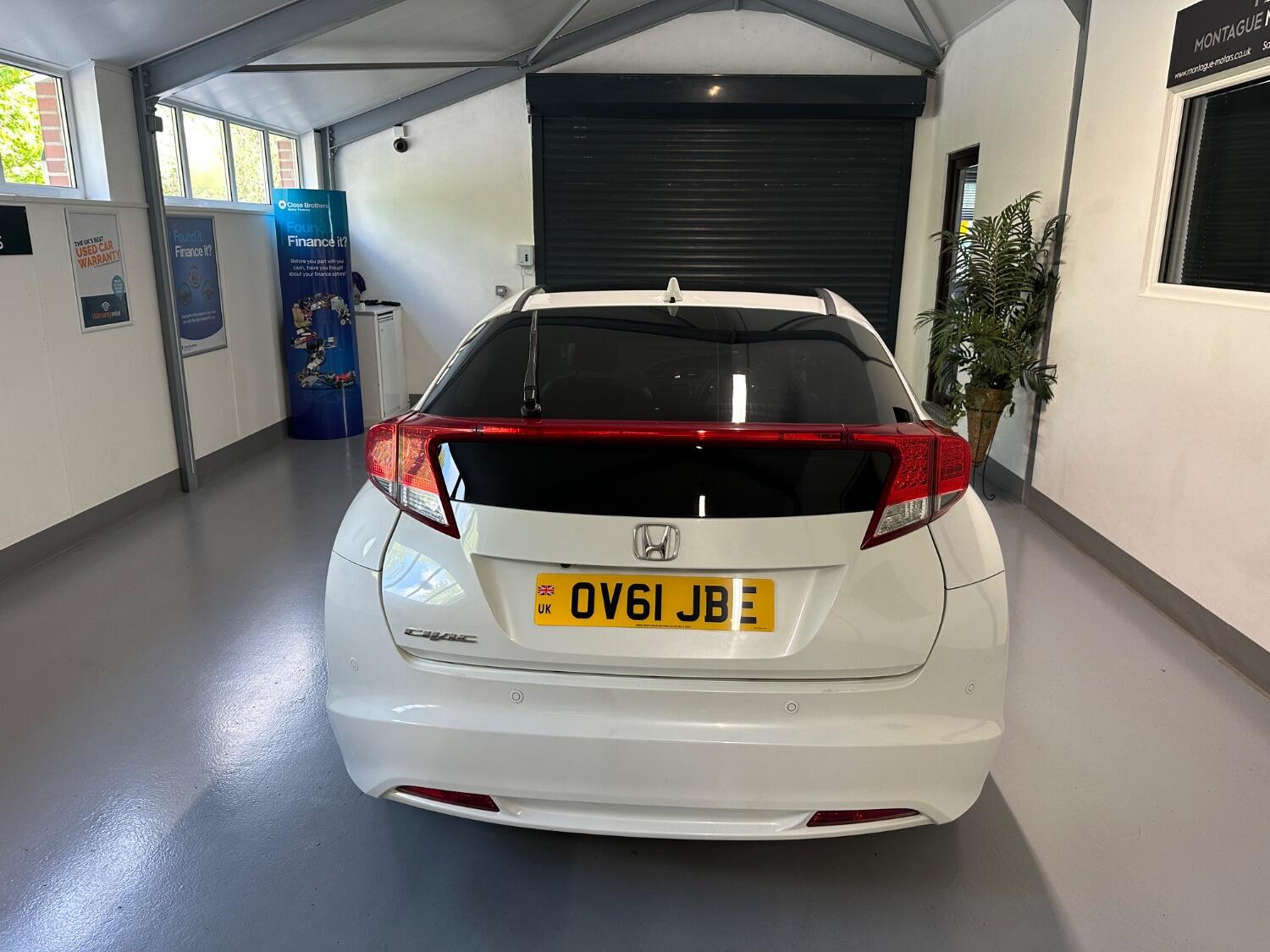 Used Honda Civic 2011 for sale - 76449358: Photo 4