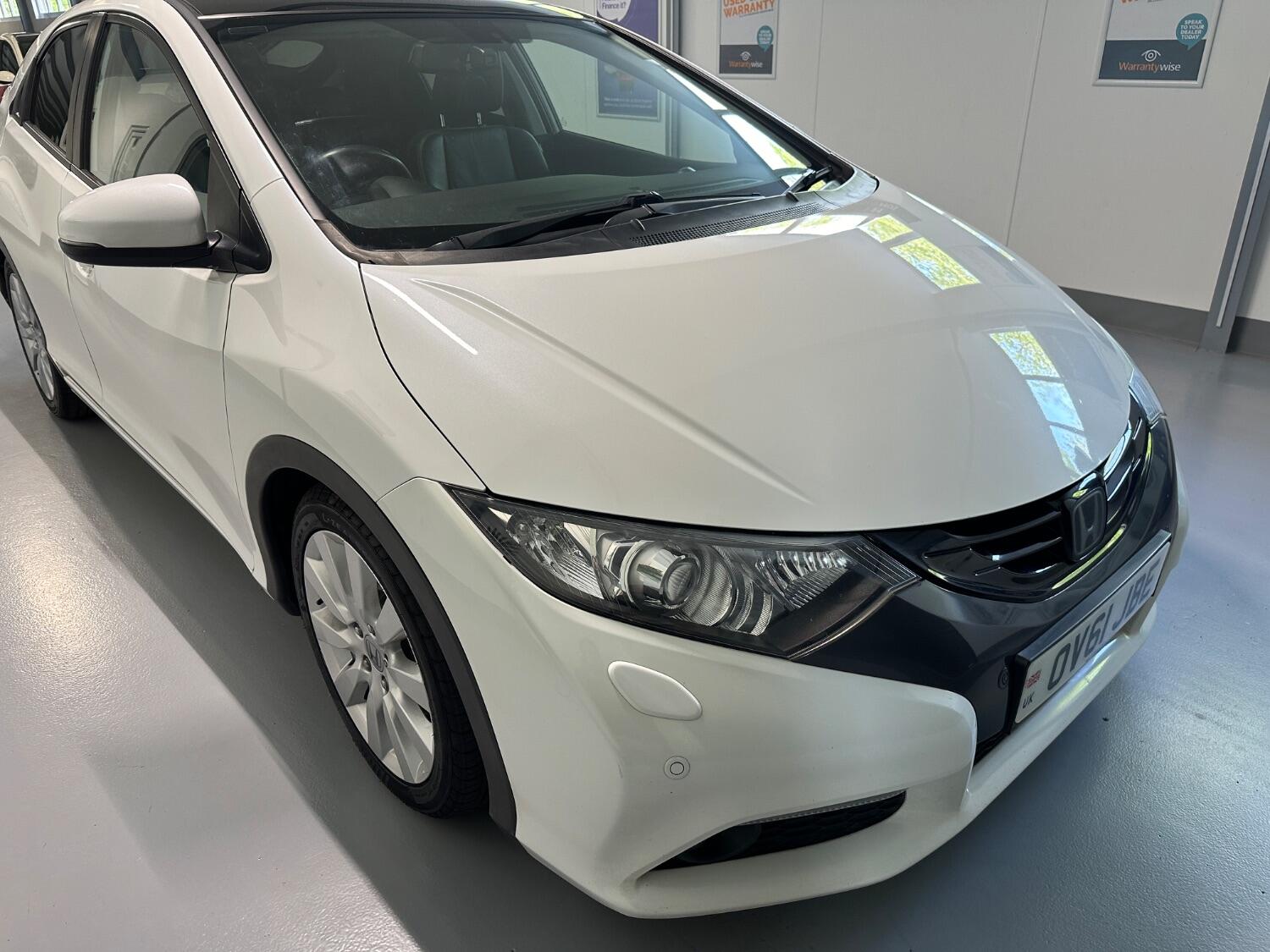 Used Honda Civic 2011 for sale - 76449358: Photo 7