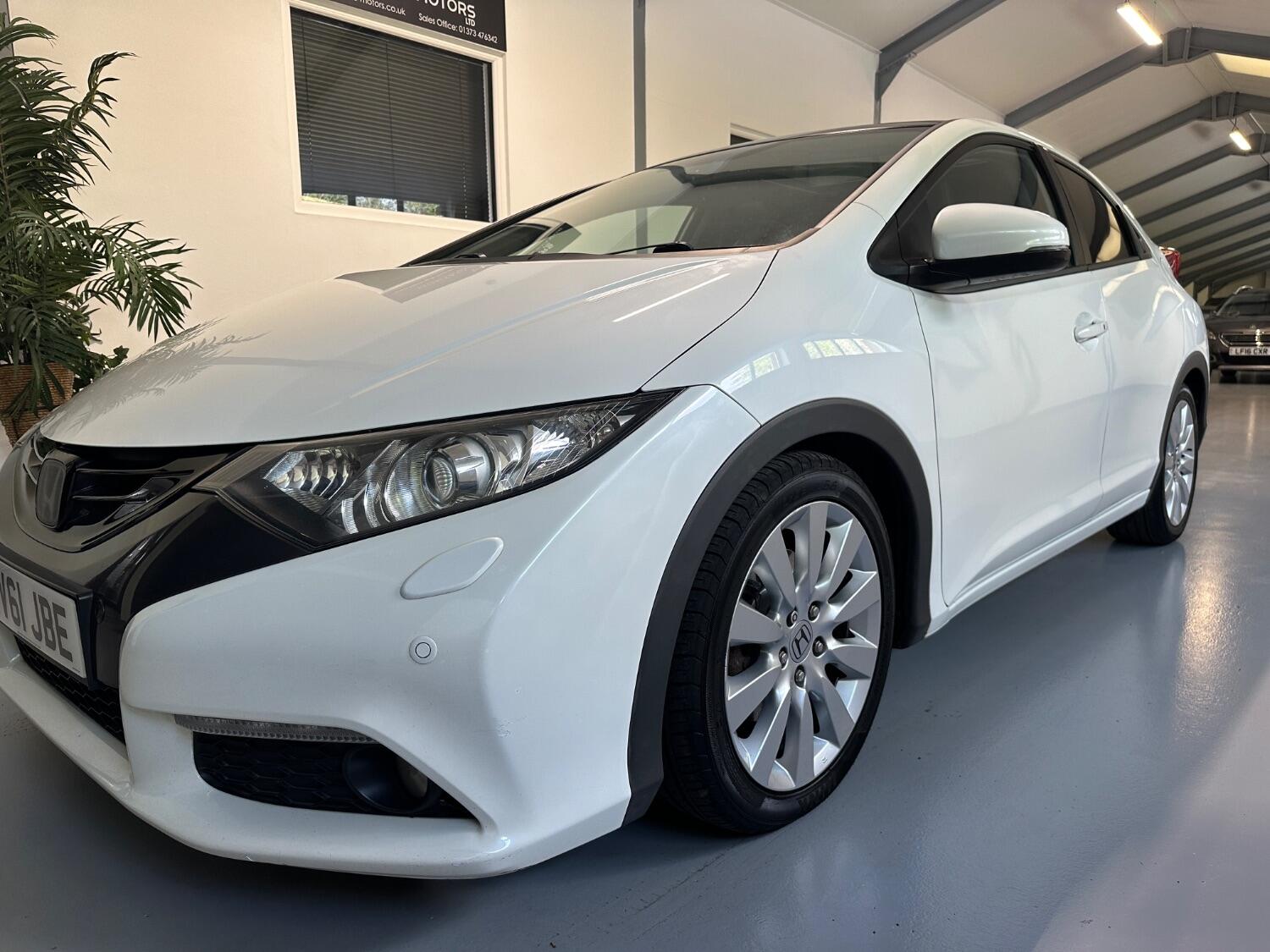 Used Honda Civic 2011 for sale - 76449358: Photo 9