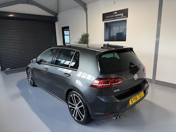 Used Volkswagen Golf 2016 for sale - 77766461: Photo