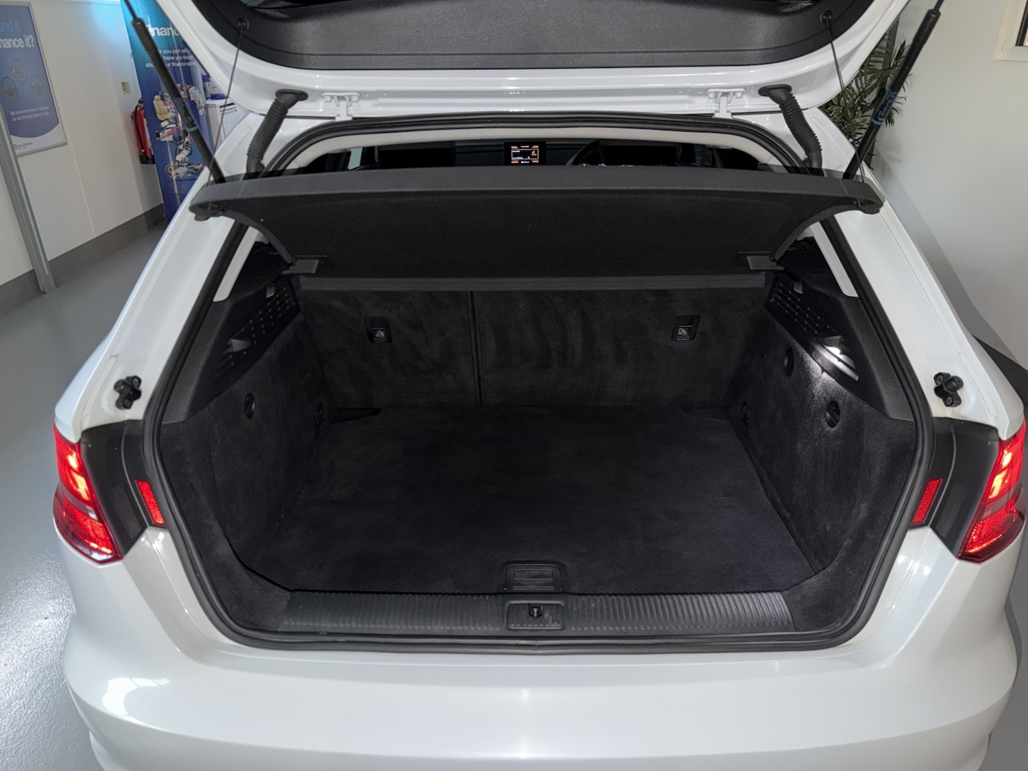 Used Audi A3 2014 for sale - 76591494: Photo 23