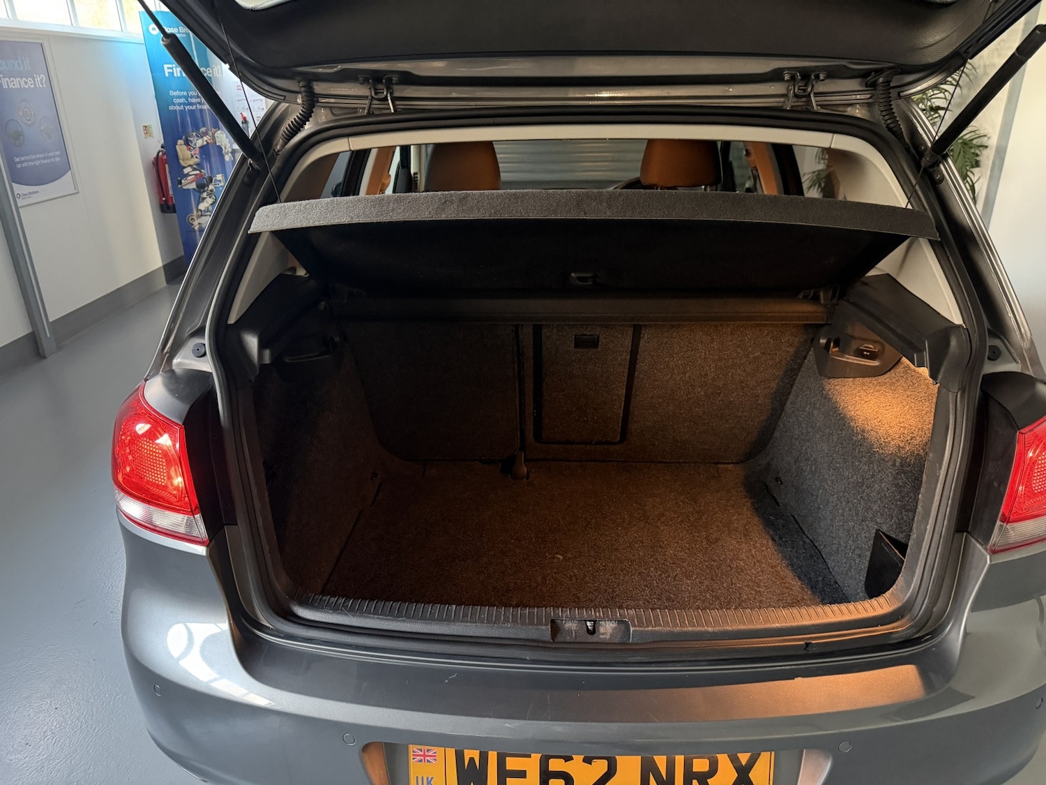 Used Volkswagen Golf 2012 for sale - 76924374: Photo 24