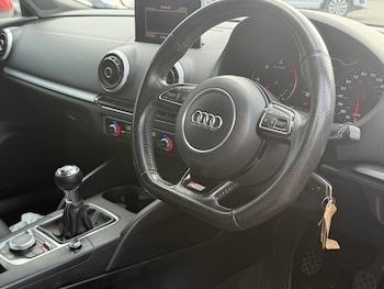 Used Audi A3 2014 for sale - 77675676: Photo