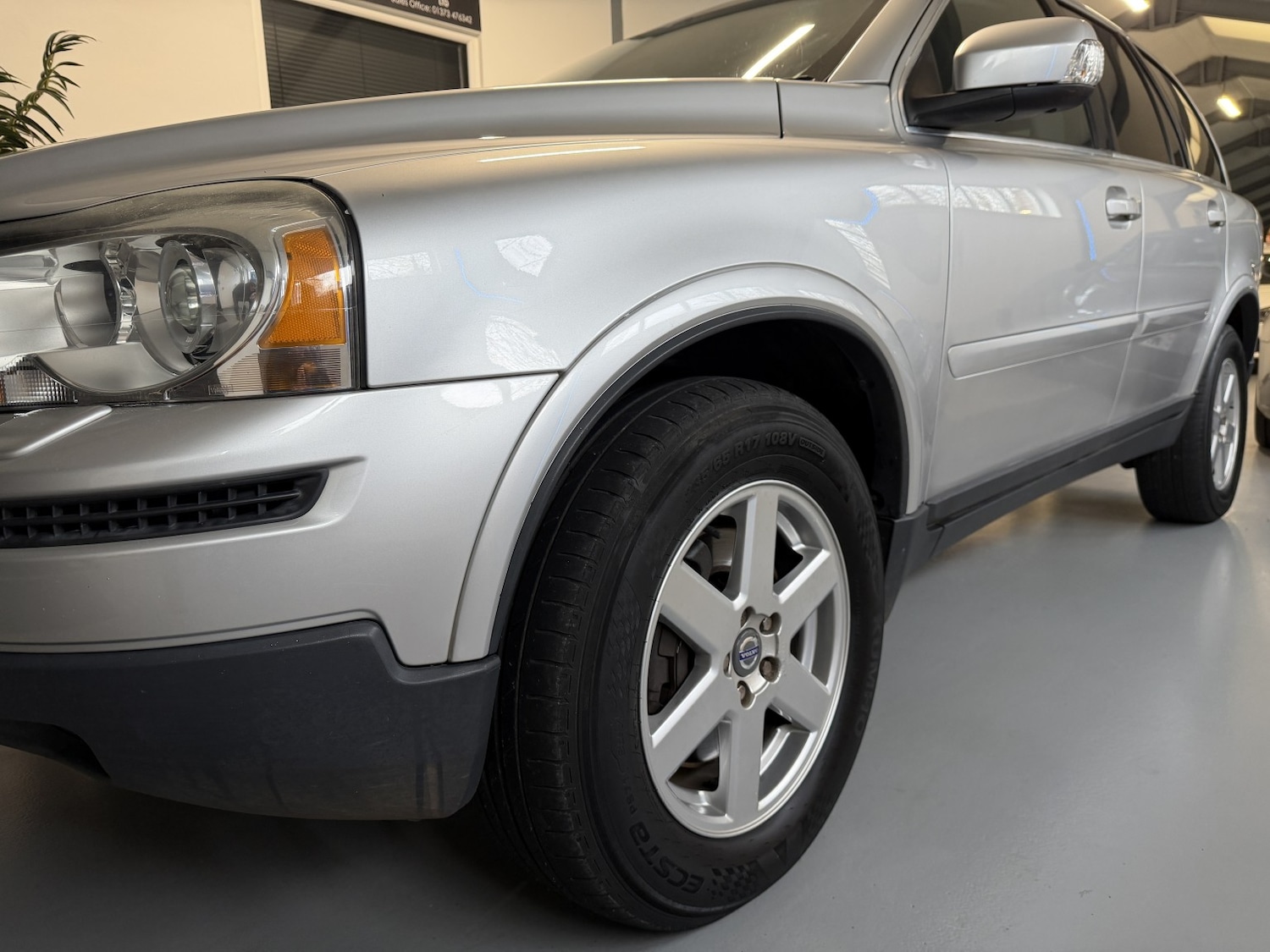 Used Volvo XC90 2010 for sale - 77521990: Photo 9