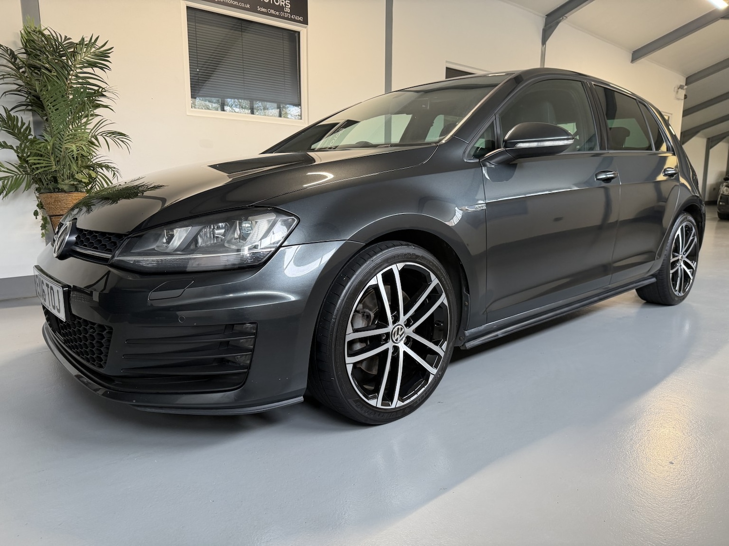 Used Volkswagen Golf 2016 for sale - 77632475: Photo 9