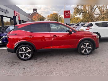 Used Nissan Qashqai 2022 for sale - 76032759: Photo 2