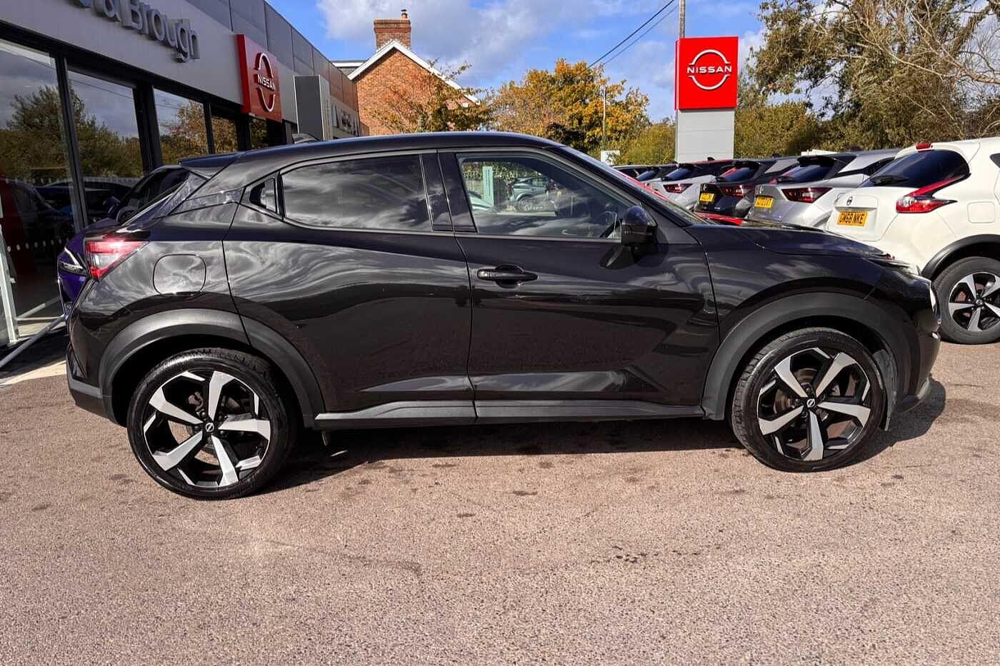 Used Nissan Juke 2023 for sale - 76179363: Photo 2