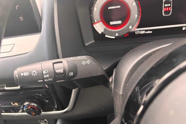 Used Nissan Qashqai 2023 for sale - 75400789: Photo 31