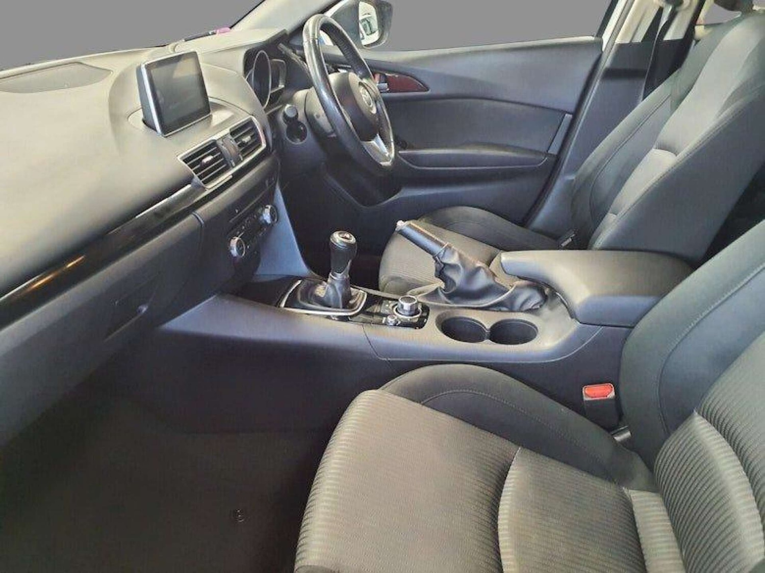 Used Mazda Mazda3 2015 for sale - 76601736: Photo 8