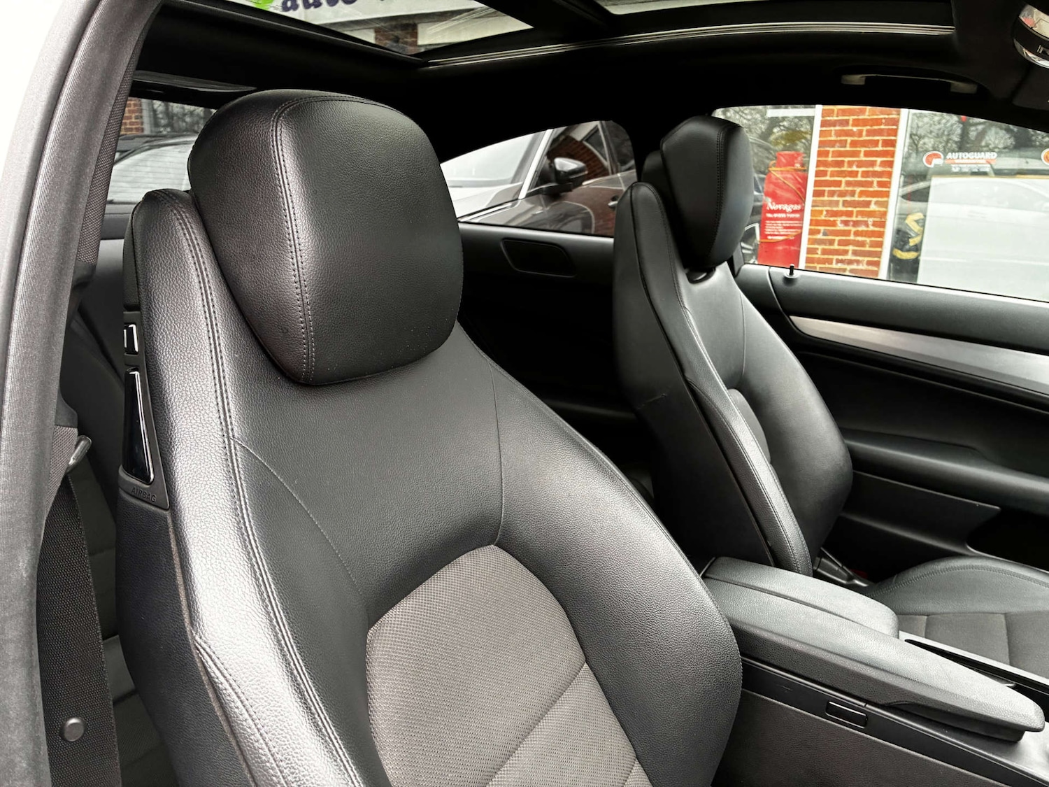 Used Mercedes-Benz C Class 2012 for sale - 78091375: Photo 9