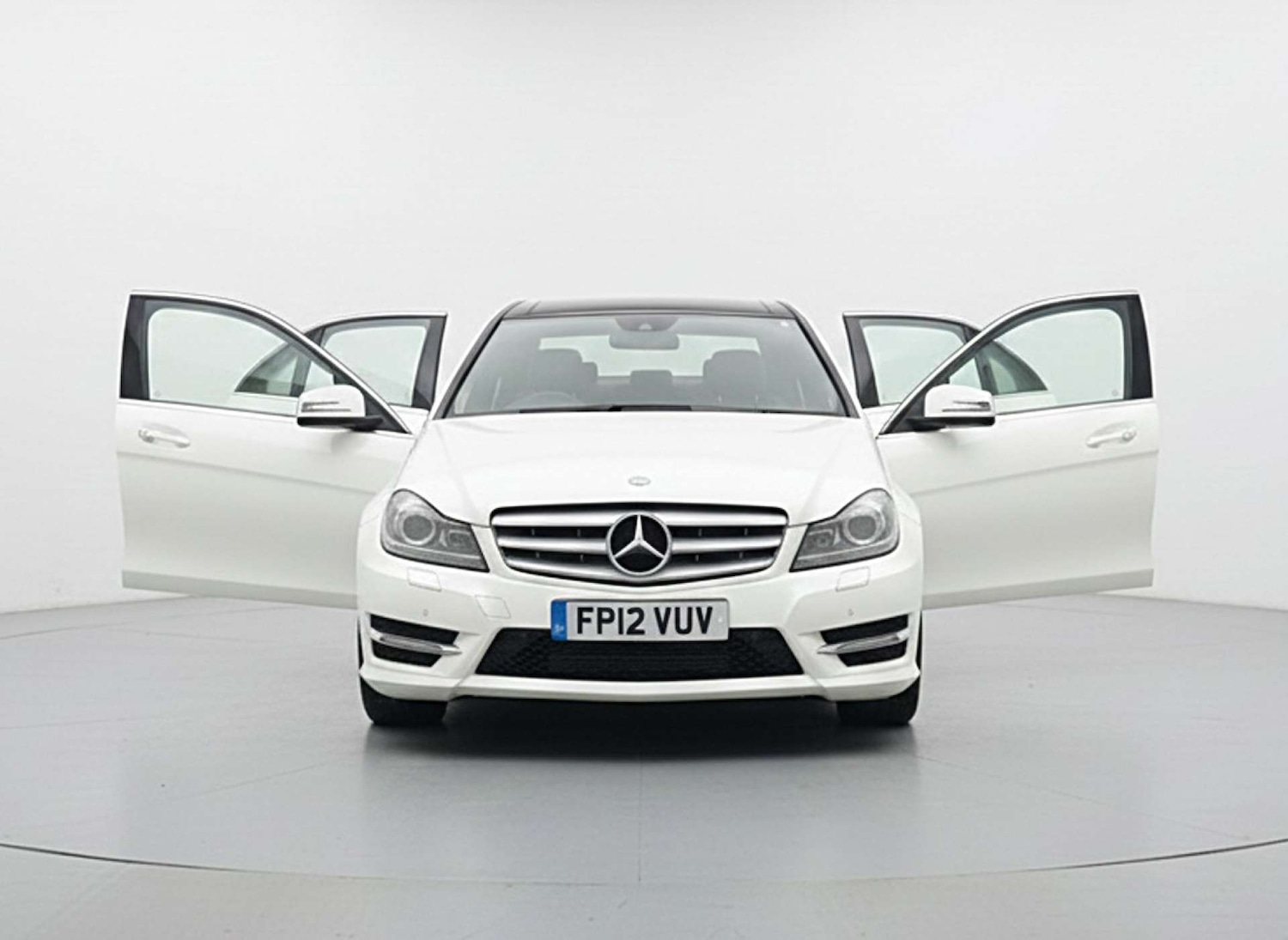 Used Mercedes-Benz C Class 2012 for sale - 76854629: Photo 10