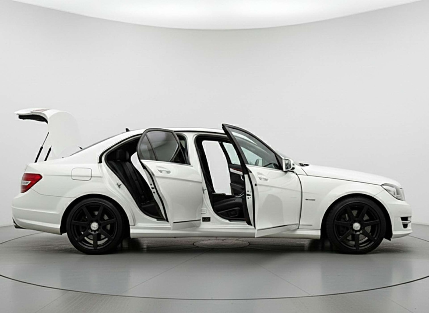 Used Mercedes-Benz C Class 2012 for sale - 76854629: Photo 15