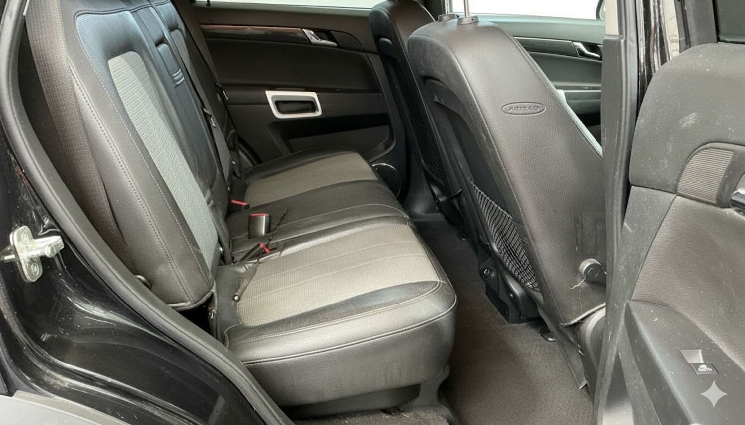 Used Vauxhall Antara 2012 for sale - 77937301: Photo 21