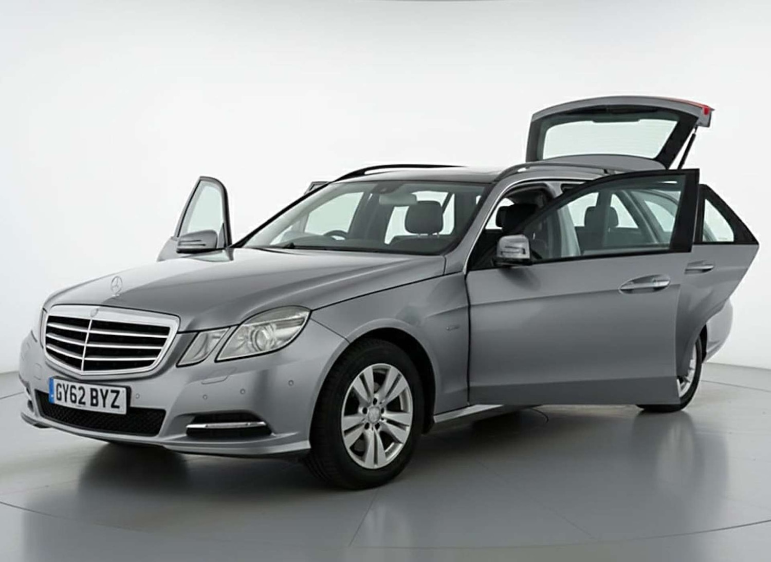 Used Mercedes-Benz E Class 2012 for sale - 77094962: Photo 14