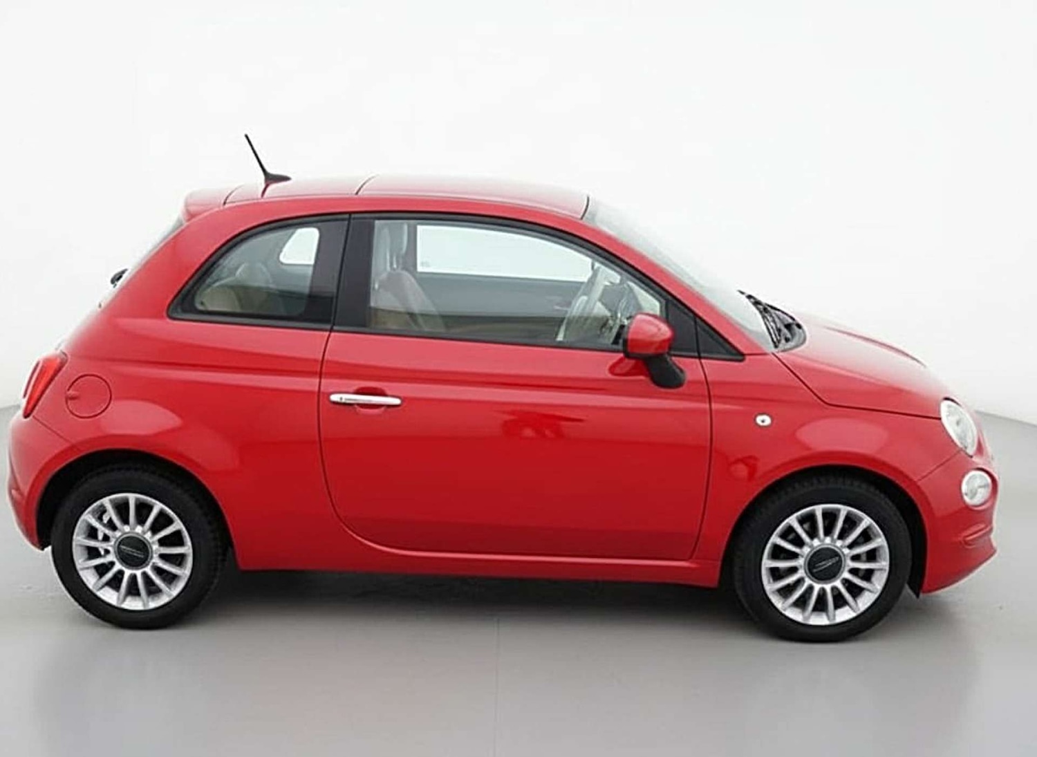 Used Fiat 500 2018 for sale - 77184842: Photo 11