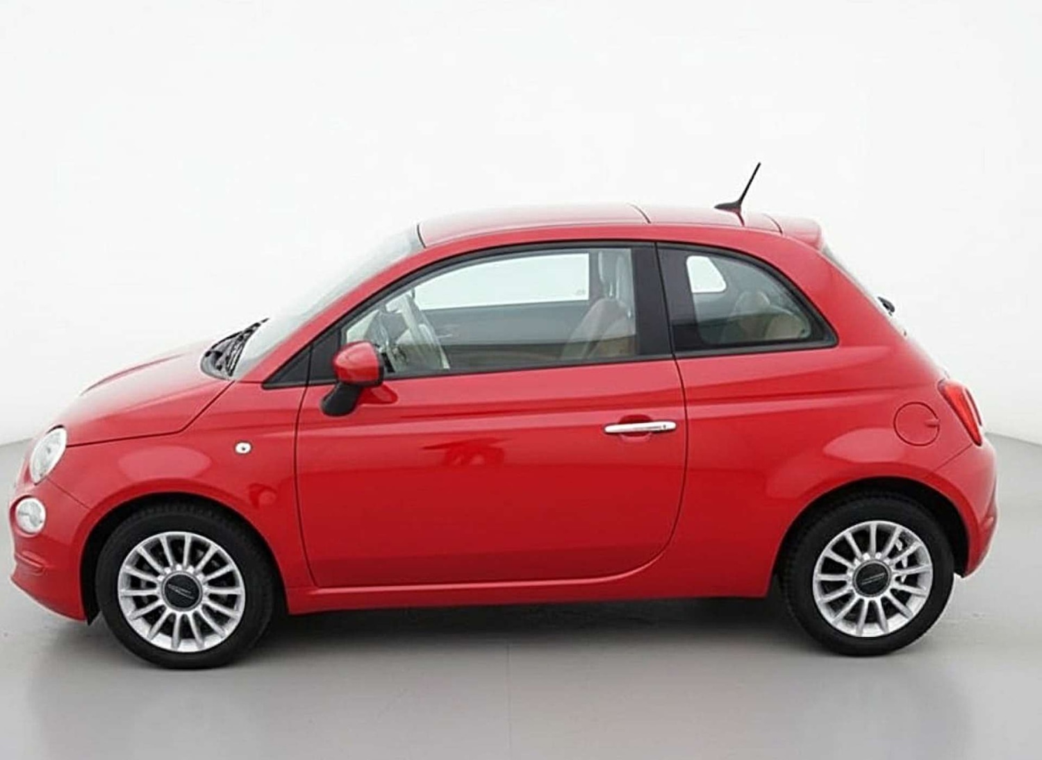 Used Fiat 500 2018 for sale - 77184842: Photo 9