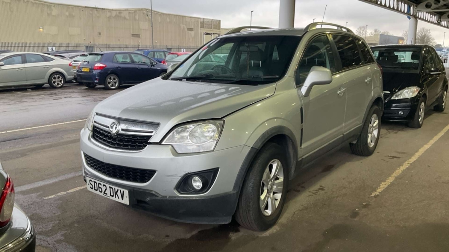 Used Vauxhall Antara 2012 for sale - 77644043: Photo 2