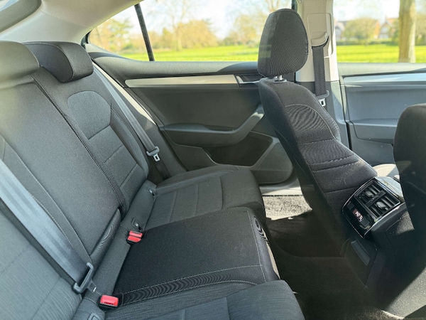 Used Skoda Superb 2019 for sale - 73970838: Photo 32