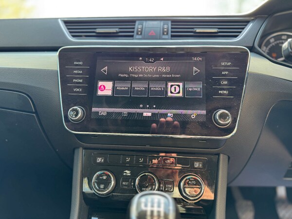 Used Skoda Superb 2019 for sale - 73970838: Photo 44
